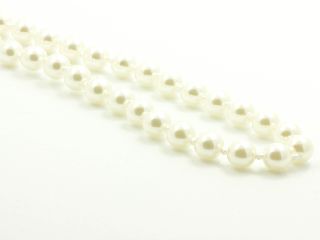 Perlenkette creme 8 mm	